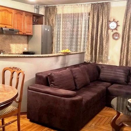 Apartment K. Gamsakhurdia St. Batumi Exteriér fotografie